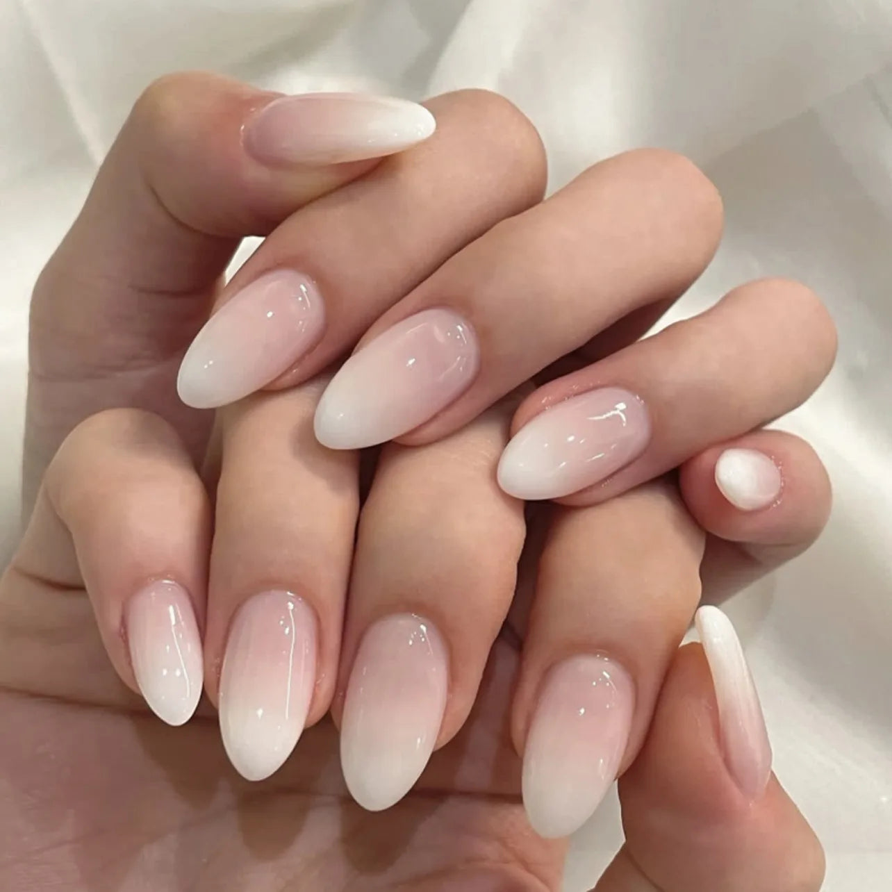 24Pcs Metallic Cat Eye French Sheer Manicure Tip Art Textured 3D Acrylic False Nails Nude Pink Almond Medium Press on Fake Nails