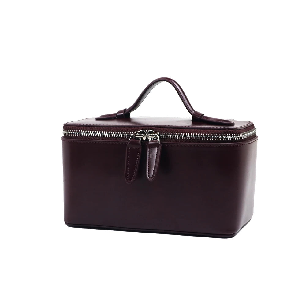 Customized name leather hand-held makeup case and beauty bag, portable storage large-capacity handbag